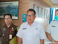 Aspri Anggota DPRD NTT Ditangkap Saat Sedang Mengambil Paket Sabu