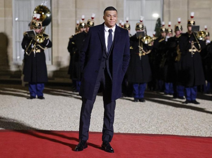 Paris Saint-Germain's French forward Kylian Mbappe arrives at the Elysee Palace, in Paris on February 27, 2024. (Photo by Ludovic MARIN / AFP)