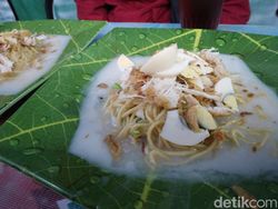 5 Warung Makan yang Sudah Ada Sejak 1945 Ini Masih Eksis 5 Warung Makan yang Sudah Ada Sejak 1945 Ini Masih Eksis