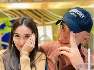 Momen Muhammad Fardhana saat Makan Bareng Keluarga Ayu Ting Ting Momen Muhammad Fardhana saat Makan Bareng Keluarga Ayu Ting Ting