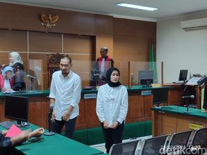 Pasutri Didakwa Bobol Bank Rp 5,1 M Pakai Kartu Kredit Nasabah Fiktif Pasutri Didakwa Bobol Bank Rp 5,1 M Pakai Kartu Kredit Nasabah Fiktif