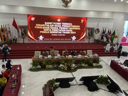 Rekapitulasi di KPU, Saksi Anies dan Ganjar Kompak Kritik Sirekap