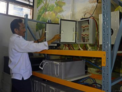 SMPN 6 Makassar Jadi Sekolah Percontohan Penerapan Panel Surya