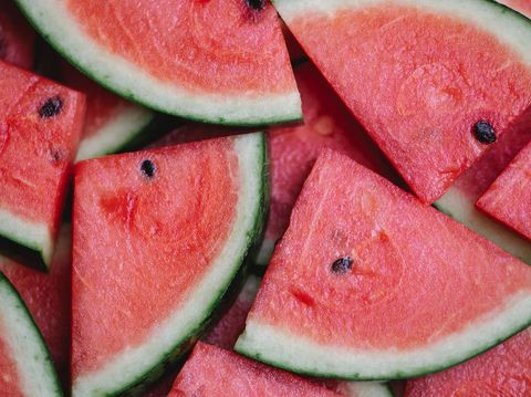 Semangka tidak boleh dikonsumsi bersama keju/Foto: Pexels/Any Lane