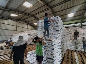 Bulog Jamin Stok Beras di Lebak-Pandeglang Cukup Selama Ramadan