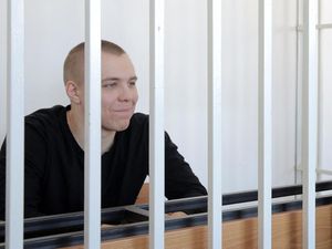 Tampang Pembakar Al-Quran di Rusia, Divonis 3,5 Tahun Penjara