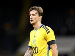 Eks Arsenal Itu Terkapar