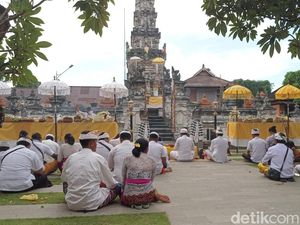 Cara Mengucapkan Selamat Galungan dan Contoh Kalimatnya Cara Mengucapkan Selamat Galungan dan Contoh Kalimatnya