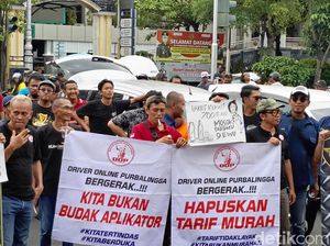 Driver Taksi Online Demo, Desak Aplikator Laksanakan SK Gubernur Jateng
