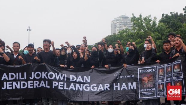 Aksi Kamisan ke-807 yang digelar di depan Istana Merdeka pada Kamis (29/2).