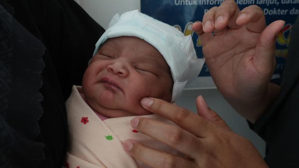 Potret Bayi yang Lahir 29 Februari Tahun Kabisat