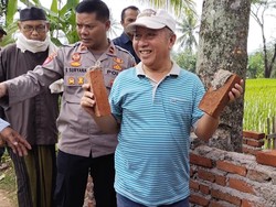Bongkar Tembok, Caleg yang Tutup Akses Jalan di Garut Minta Maaf