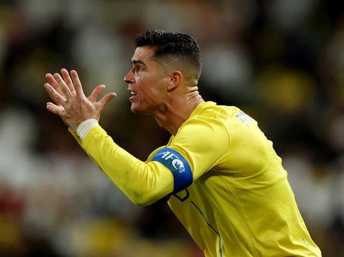 RIYADH, SAUDI ARABIA - FEBRUARY 21: Cristiano Ronaldo of Al Nassr reacts during the second leg of the AFC Champions Leauge Round of 16 match between Al Nassr and Al Fayha at Al Awwal Park on February 21, 2024 in Riyadh, Saudi Arabia. (Photo by Yasser Bakhsh/Getty Images)