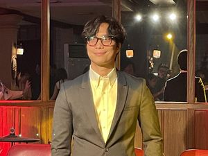 Dikta Bikin Lagu Chrisye Lebih Chill Buat Gen Z Dikta Bikin Lagu Chrisye Lebih Chill Buat Gen Z