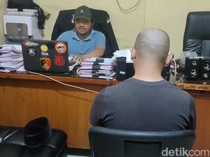 Bejat! Guru SD Cabuli-Sodomi Belasan Siswa Laki-laki di Cianjur Bejat! Guru SD Cabuli-Sodomi Belasan Siswa Laki-laki di Cianjur