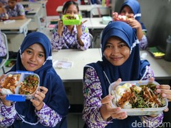 Simulasi Makan Siang Gratis ala Prabowo-Gibran, Ini Penampakannya