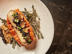 Hot Dog Rp 2,9 Juta, Memang Istimewanya Apa?