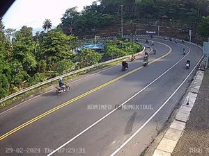 Jalan Wonosari Pagi Ini Lancar, Hati-hati Saat Melintas! Jalan Wonosari Pagi Ini Lancar, Hati-hati Saat Melintas!