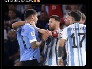 Meme Pencekik Bruno Fernandes Tak Dikartu, Messi pun Kena Senggol Meme Pencekik Bruno Fernandes Tak Dikartu, Messi pun Kena Senggol