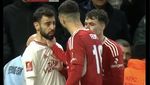 Meme Pencekik Bruno Fernandes Tak Dikartu, Messi pun Kena Senggol