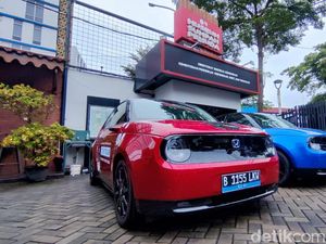Serunya Belajar Sejarah Jakarta Naik Mobil Elektrifikasi Honda Serunya Belajar Sejarah Jakarta Naik Mobil Elektrifikasi Honda