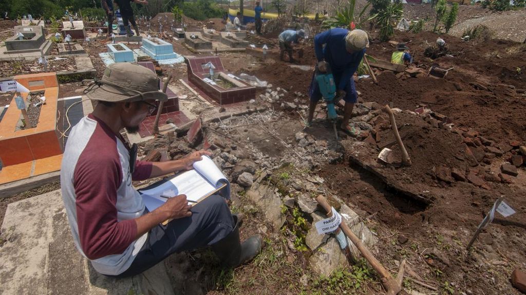 Ratusan Makam Terdampak Pembangunan Tol Solo-Yogya Dipindahkan