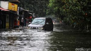 Penampakan Banjir yang Merendam Kawasan Tanjung Priok