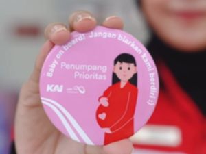 Pin Bumil Pengguna KRL Wajib Dikembalikan Maksimal Sebulan dari Tanggal HPL Pin Bumil Pengguna KRL Wajib Dikembalikan Maksimal Sebulan dari Tanggal HPL