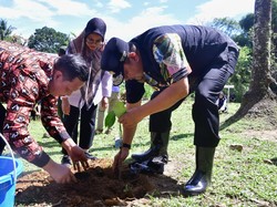 Pj Gubernur Sulsel Bahtiar Harap Pangkep Jadi Penghasil Nangka Madu