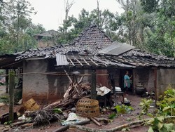 Dampak Puting Beliung Terjang Gunungkidul, Rumah Rusak-Mati Listrik