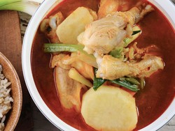 Resep Sup Ayam Pedas Segar Untuk Penghangat Badan