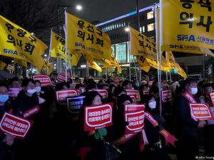 Resign Massal, Ribuan Dokter di Korea Selatan Terancam Ditangkap Resign Massal, Ribuan Dokter di Korea Selatan Terancam Ditangkap