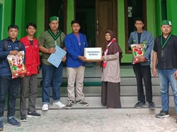 Aliansi BEM Pacitan Gelar Bakti Sosial Santuni Anak Yatim