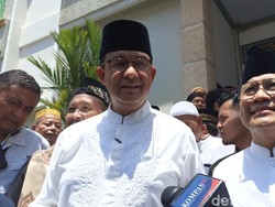 Istana Bahas Program Makan Siang Gratis, Anies: Apa Dasar Hukumnya?