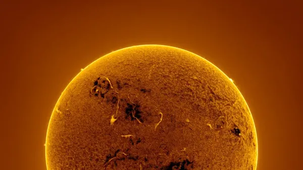 Foto Letusan Matahari Menjulur Diabadikan Astrofotografer