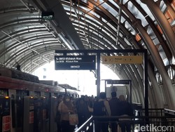 Waktu Tunggu LRT Jabodebek Jadi 6 Menit, Penumpang Makin Senang