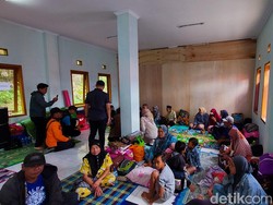 Momen Horor Warga KBB Rasakan Getaran Seperti Gempa Saat Pergerakan Tanah