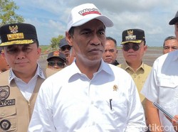 Tingkatkan Produksi Beras, Mentan Beri Bantuan ke Petani Banyuasin