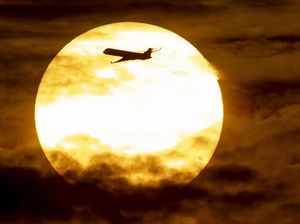 Menyala Abangku... Potret Sunset Paling Menawan di Langit Jerman