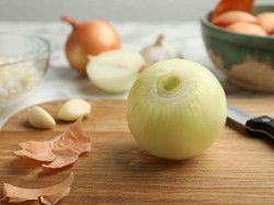 5 Mitos Bawang Bombay yang Keliru Ini Jangan Lagi Dipercaya!