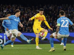 Napoli Tersingkir dari Liga Champions dengan Kepala Tegak