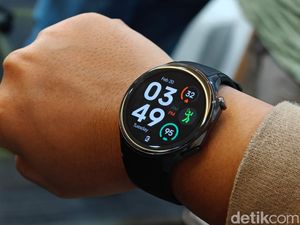 Wujud Oppo Watch X Teman Main Badminton, Baterainya Tembus 12 Hari Wujud Oppo Watch X Teman Main Badminton, Baterainya Tembus 12 Hari