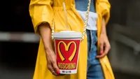 10 Produk Fesyen Ini Bertemakan Makanan, Tomat hingga Tacos