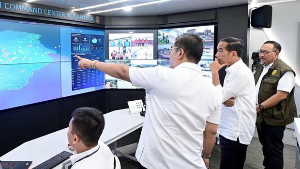 Jokowi tinjau pusat komando IKN