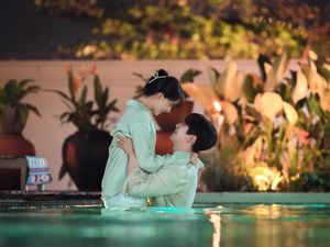 5 Momen Cinta Kim Ji Won & Kim Soo Hyun sebelum Dunia Jungkir Balik