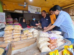 Harga Beras, Cabai hingga Daging Ayam di Mojokerto Melonjak Jelang Ramadan Harga Beras, Cabai hingga Daging Ayam di Mojokerto Melonjak Jelang Ramadan