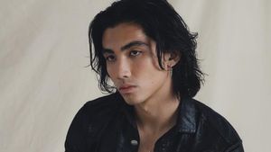 Sebastian, Pemeran Jet di Avatar: The Last Airbender yang Curi Perhatian