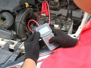 Biar Nggak Tertipu saat Beli Mobil Bekas, Jangan Lupa Lakukan Ini Biar Nggak Tertipu saat Beli Mobil Bekas, Jangan Lupa Lakukan Ini
