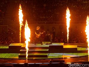 Sandiaga: Dampak Ekonomi Konser Ed Sheeran Capai Rp 200 Miliar Sandiaga: Dampak Ekonomi Konser Ed Sheeran Capai Rp 200 Miliar