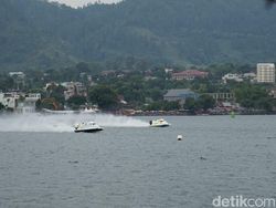 Danau Toba Bakal Punya Pantai?